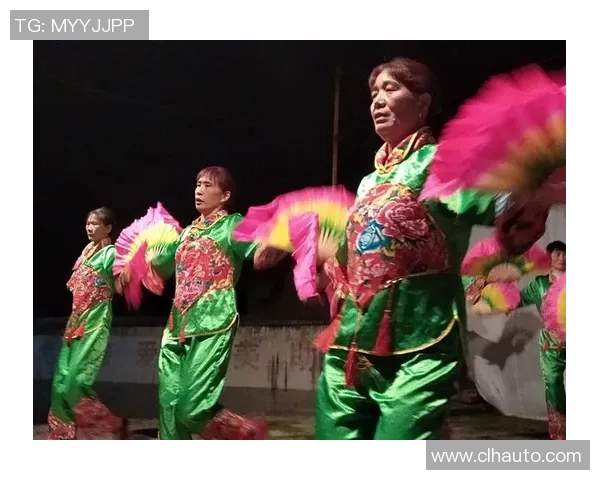 卡通足球明星们欢聚一堂同场竞技,畅谈足球梦想与未来挑战 卡通足球明星们欢聚一堂同场竞技,畅谈足球梦想与未来挑战