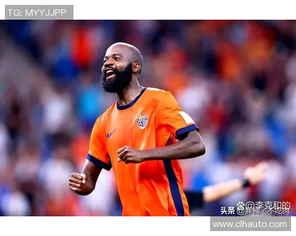 球星自拍视频展现足球魅力带来绿茵场上的激情与真实瞬间